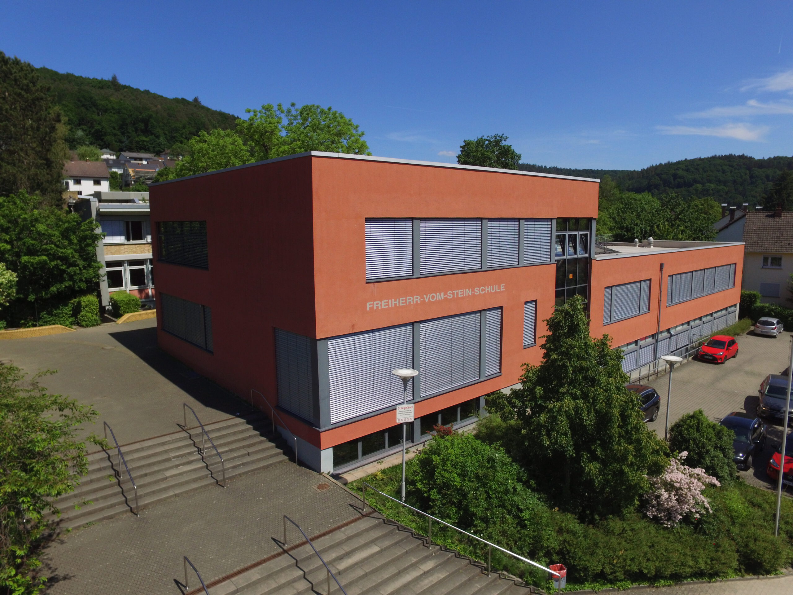 Freiherr vom Stein Schule scaled